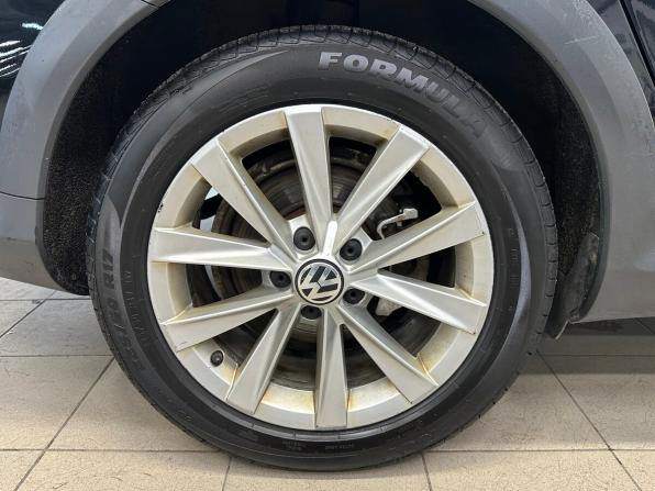 Volkswagen Passat B7 с пробегом 2013 года, цена 1 230 000 рублей, 302767 км, универсал, Автокод Объявления
