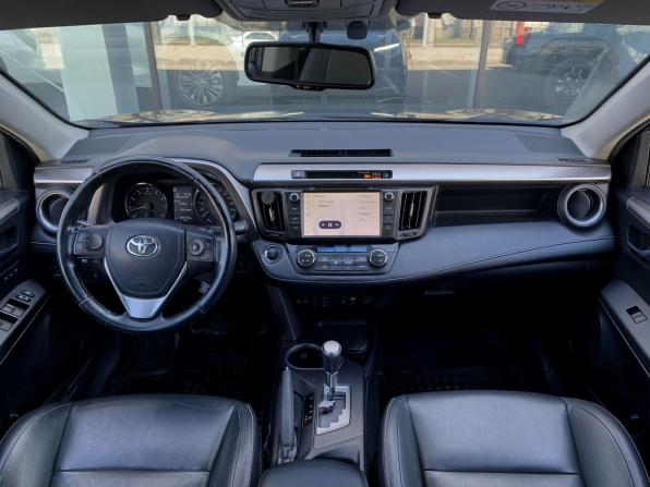 Toyota RAV4 IV (XA40) Рестайлинг с пробегом 2018 года, цена 2 617 000 рублей, 101000 км, внедорожник, Автокод Объявления