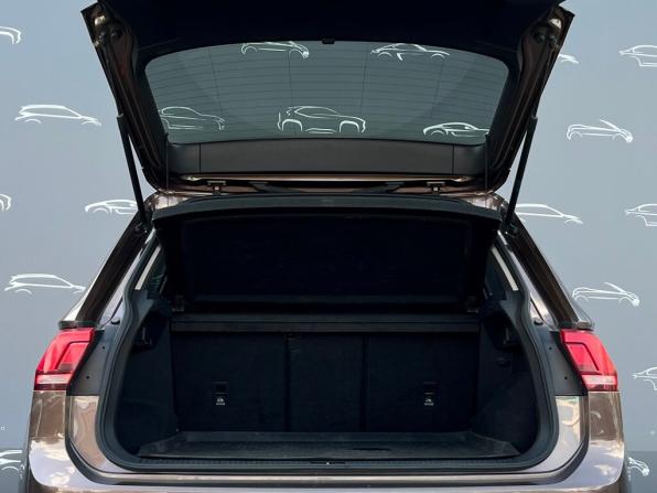 Volkswagen Tiguan II с пробегом 2017 года, цена 1 498 800 рублей, 219735 км, внедорожник, Автокод Объявления