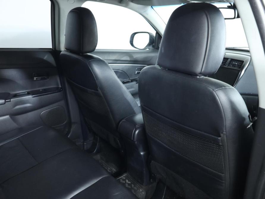 Peugeot 4008 I Москва  - изображение 26