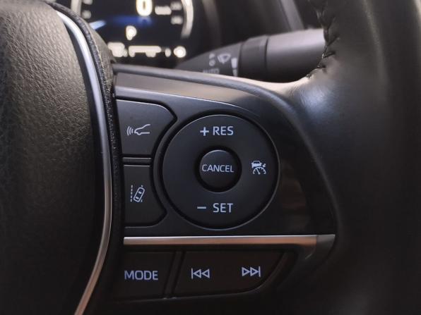 Toyota Camry VIII (XV70) Рестайлинг с пробегом 2022 года, цена 3 090 000 рублей, 122574 км, седан, Автокод Объявления