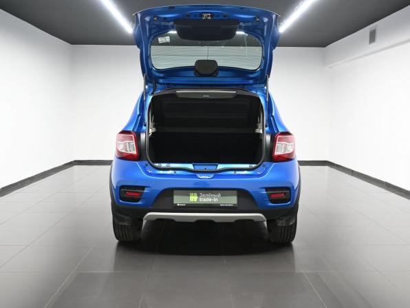 Renault Sandero II с пробегом 2015 года, цена 1 065 000 рублей, 76097 км, хэтчбек, Автокод Объявления