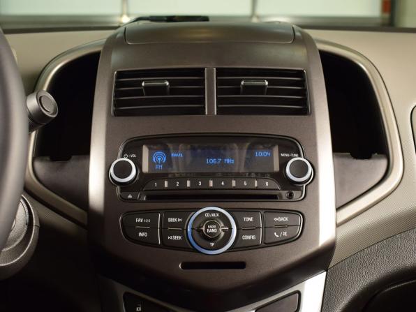 Chevrolet Aveo II с пробегом 2015 года, цена 849 995 рублей, 153719 км, седан, Автокод Объявления