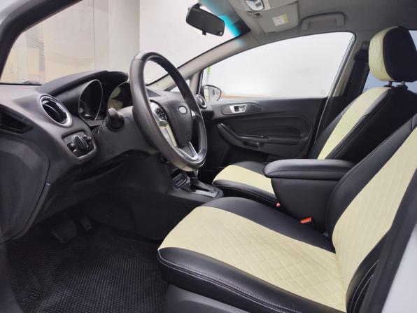 Ford Fiesta Mk6 Рестайлинг с пробегом 2015 года, цена 650 000 рублей, 176064 км, седан, Автокод Объявления