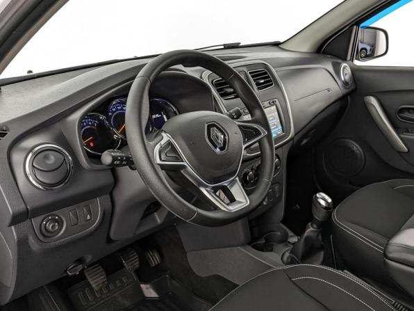 Renault Sandero II Рестайлинг с пробегом 2022 года, цена 1 525 000 рублей, 13800 км, хэтчбек, Автокод Объявления