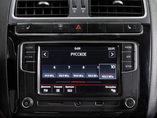 Volkswagen Polo V Рестайлинг с пробегом 2018 года, цена 999 000 рублей, 187100 км, седан, Автокод Объявления