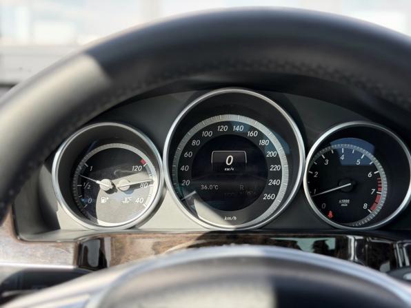 Mercedes-Benz E-Класс IV (W212 S212 C207) Рестайлинг с пробегом 2013 года, цена 2 099 000 рублей, 222000 км, седан, Автокод Объявления