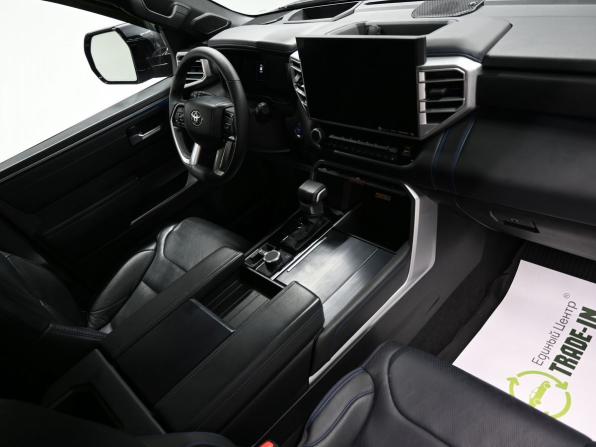Toyota Sequoia III с пробегом 2023 года, цена 10 250 000 рублей, 53906 км, внедорожник, Автокод Объявления