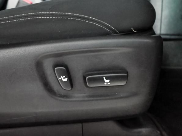 Toyota Land Cruiser Prado 150 Series Рестайлинг 3 с пробегом 2022 года, цена 4 895 000 рублей, 99261 км, внедорожник, Автокод Объявления