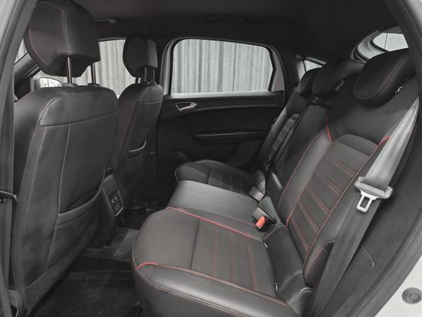 Renault Arkana I с пробегом 2021 года, цена 1 670 000 рублей, 87000 км, внедорожник, Автокод Объявления