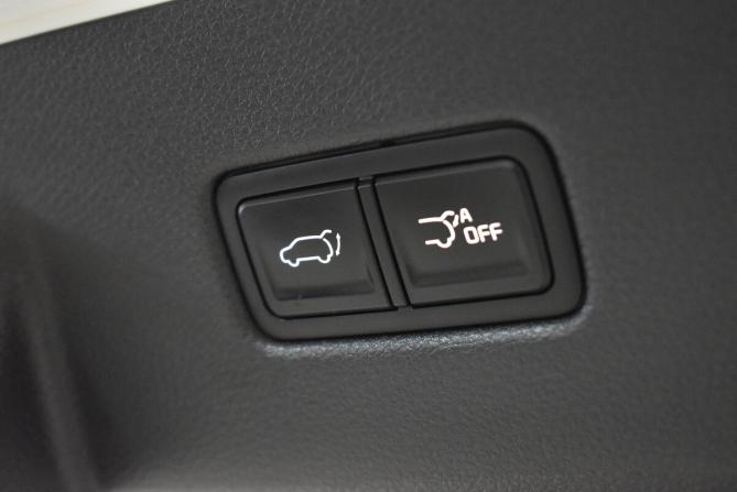 Kia Carnival IV с пробегом 2022 года, цена 4 500 000 рублей, 45811 км, минивэн, Автокод Объявления