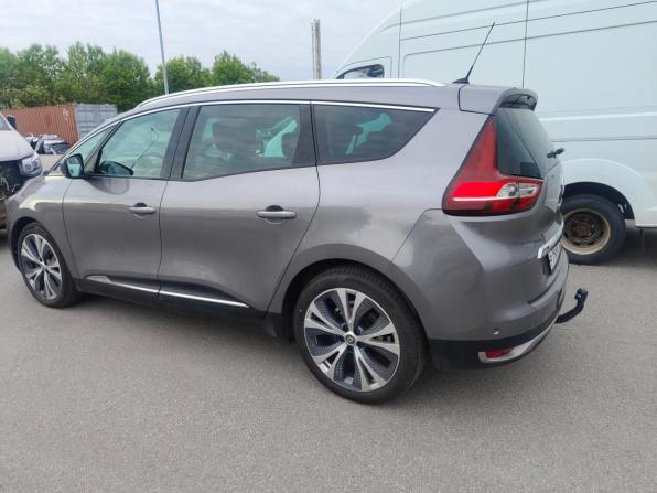 Renault Scenic IV с пробегом 2017 года, цена 1 498 000 рублей, 210915 км, минивэн, Автокод Объявления