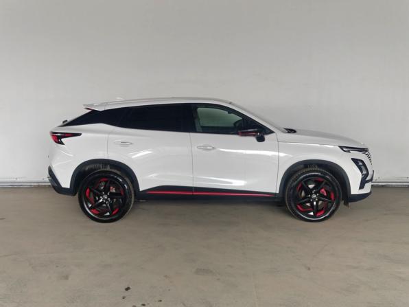 Omoda C5 I с пробегом 2022 года, цена 1 699 000 рублей, 67409 км, внедорожник, Автокод Объявления