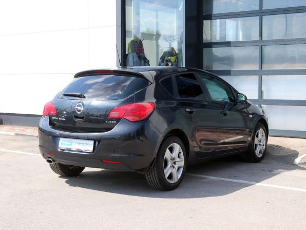 Opel Astra J с пробегом 2011 года, цена 559 000 рублей, 133000 км, хэтчбек, Автокод Объявления