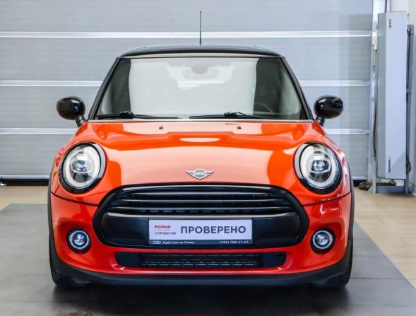 Mini Hatch III (F55/F56) Рестайлинг с пробегом 2020 года, цена 2 250 000 рублей, 53000 км, хэтчбек, Автокод Объявления