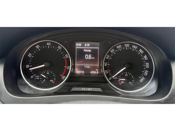 Skoda Rapid I с пробегом 2015 года, цена 750 000 рублей, 165109 км, лифтбек, Автокод Объявления