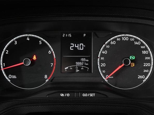 Volkswagen Polo VI с пробегом 2021 года, цена 1 659 000 рублей, 98821 км, лифтбек, Автокод Объявления
