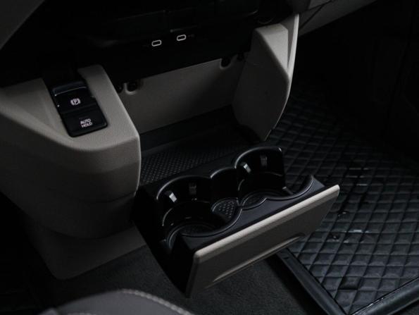 Volkswagen Multivan T7 с пробегом 2022 года, цена 5 870 000 рублей, 83948 км, минивэн, Автокод Объявления