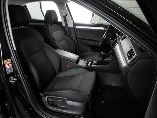 Skoda Superb III с пробегом 2017 года, цена 1 749 000 рублей, 182571 км, лифтбек, Автокод Объявления