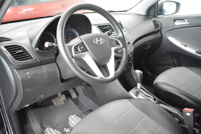 Hyundai Solaris I с пробегом 2013 года, цена 749 000 рублей, 162000 км, седан, Автокод Объявления