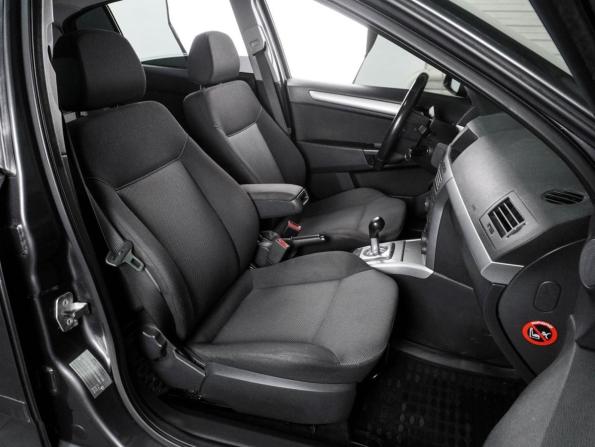 Opel Astra H Рестайлинг с пробегом 2009 года, цена 599 000 рублей, 180706 км, седан, Автокод Объявления