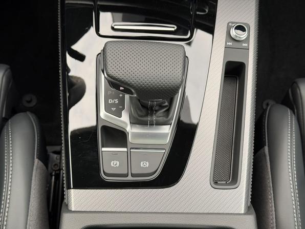 Audi Q5 II (FY) Рестайлинг с пробегом 2025 года, цена 5 450 000 рублей, 25 км, внедорожник, Автокод Объявления