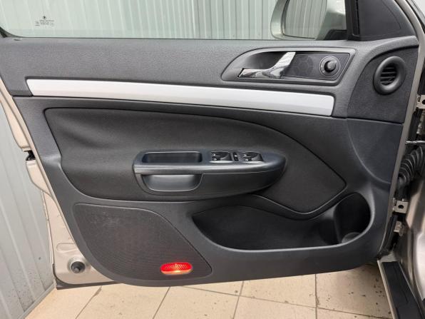 Skoda Octavia II (A5) Рестайлинг с пробегом 2011 года, цена 799 000 рублей, 216660 км, лифтбек, Автокод Объявления