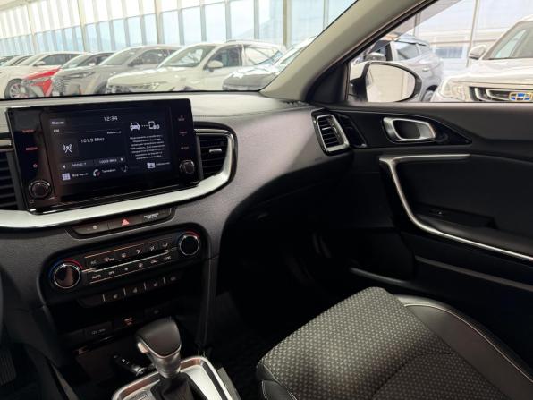 Kia Ceed III с пробегом 2020 года, цена 2 100 000 рублей, 29000 км, хэтчбек, Автокод Объявления