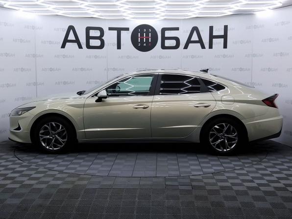 Hyundai Sonata VIII (DN8) с пробегом 2020 года, цена 2 019 000 рублей, 112371 км, седан, Автокод Объявления