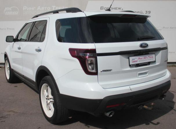 Ford Explorer V с пробегом 2015 года, цена 1 630 000 рублей, 250000 км, внедорожник, Автокод Объявления