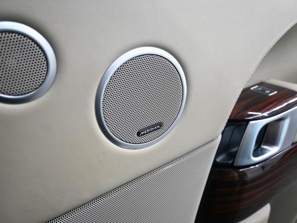 Land Rover Range Rover IV с пробегом 2015 года, цена 3 745 000 рублей, 248000 км, внедорожник, Автокод Объявления