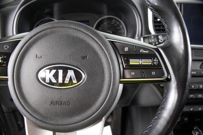 Kia Sportage IV Рестайлинг с пробегом 2021 года, цена 2 699 000 рублей, 99000 км, внедорожник, Автокод Объявления