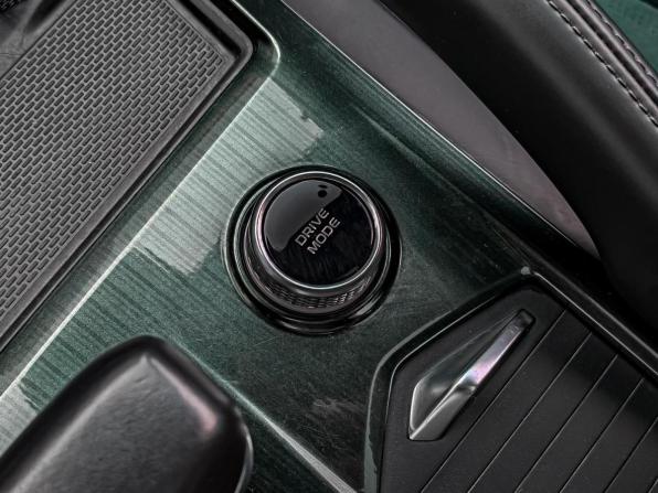 Geely Monjaro I с пробегом 2023 года, цена 2 950 000 рублей, 30162 км, внедорожник, Автокод Объявления