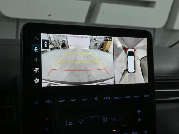 Hyundai Staria I с пробегом 2023 года, цена 5 799 000 рублей, 68523 км, минивэн, Автокод Объявления