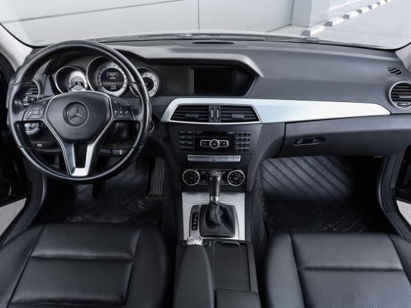 Mercedes-Benz C-Класс III (W204) Рестайлинг с пробегом 2013 года, цена 1 398 000 рублей, 200401 км, седан, Автокод Объявления