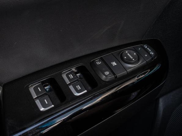 Kia Sportage IV Рестайлинг с пробегом 2021 года, цена 2 650 000 рублей, 77977 км, внедорожник, Автокод Объявления