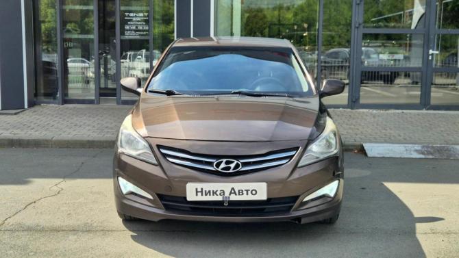 Hyundai Solaris I Рестайлинг с пробегом 2015 года, цена 950 000 рублей, 194625 км, седан, Автокод Объявления