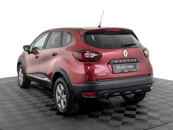 Renault Kaptur I Рестайлинг с пробегом 2020 года, цена 1 400 000 рублей, 62405 км, внедорожник, Автокод Объявления