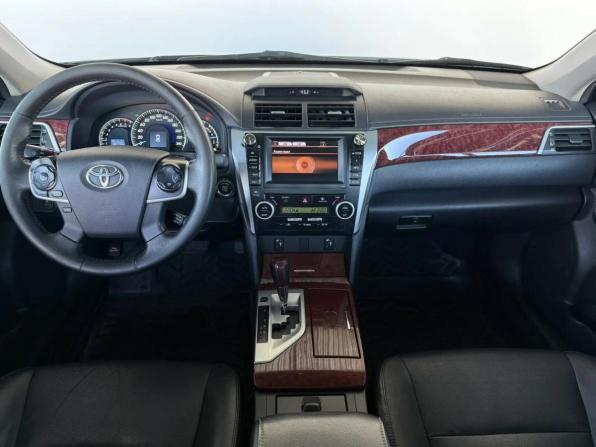 Toyota Camry VII (XV50) с пробегом 2014 года, цена 1 590 000 рублей, 313464 км, седан, Автокод Объявления