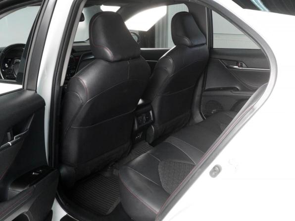 Toyota Camry VIII (XV70) Рестайлинг с пробегом 2021 года, цена 3 129 000 рублей, 124871 км, седан, Автокод Объявления
