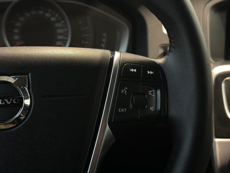 Volvo S60 II Рестайлинг Санкт-Петербург  - изображение 16