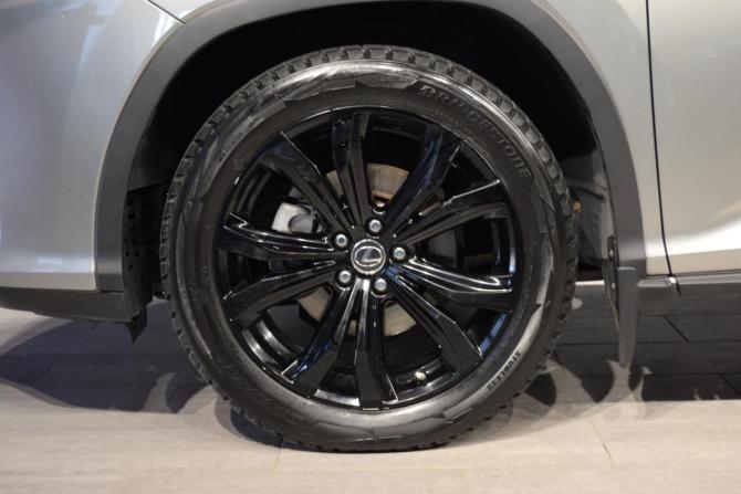 Lexus RX IV с пробегом 2018 года, цена 3 495 000 рублей, 156531 км, внедорожник, Автокод Объявления
