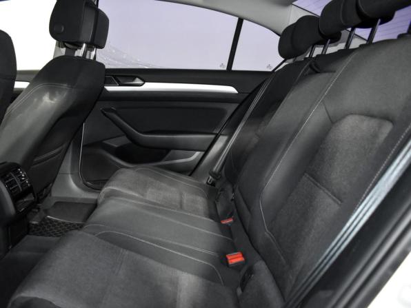 Volkswagen Passat B8 с пробегом 2015 года, цена 1 549 000 рублей, 147538 км, седан, Автокод Объявления
