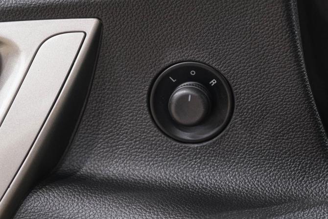 Opel Astra J Рестайлинг с пробегом 2011 года, цена 849 000 рублей, 200000 км, хэтчбек, Автокод Объявления