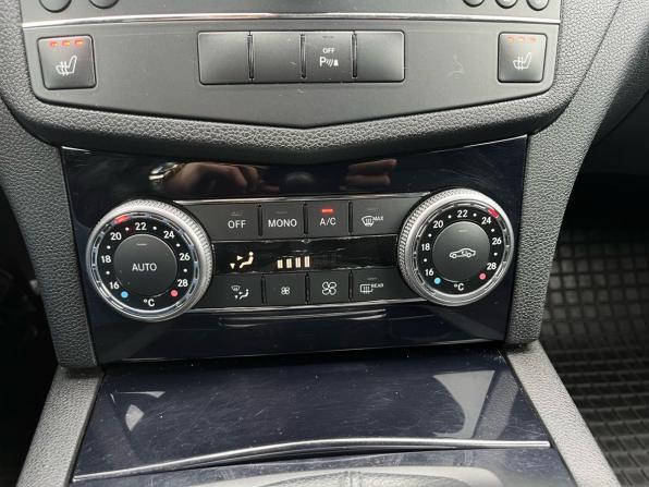 Mercedes-Benz C-Класс III (W204) с пробегом 2008 года, цена 930 000 рублей, 193000 км, седан, Автокод Объявления