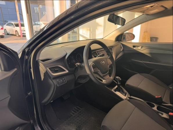 Hyundai Solaris II Рестайлинг с пробегом 2021 года, цена 1 580 000 рублей, 75737 км, седан, Автокод Объявления
