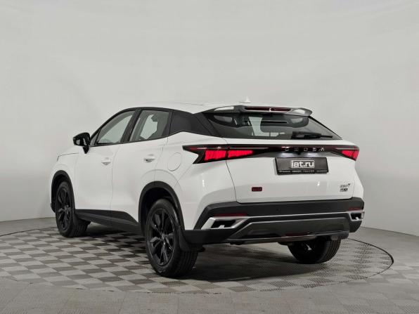 Omoda C5 I Рестайлинг с пробегом 2024 года, цена 2 120 000 рублей, 5352 км, внедорожник, Автокод Объявления