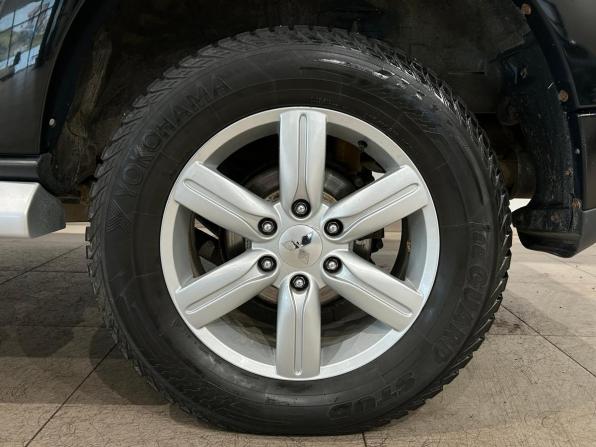 Mitsubishi Pajero IV Рестайлинг 2 с пробегом 2015 года, цена 1 919 000 рублей, 212852 км, внедорожник, Автокод Объявления