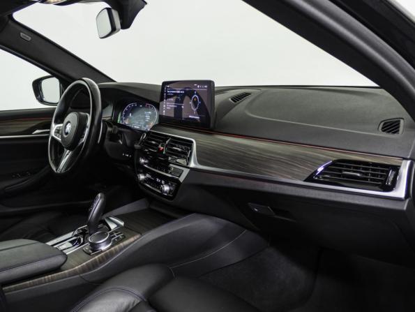 BMW 5 серии VII (G30/G31/G38) Рестайлинг с пробегом 2021 года, цена 4 699 000 рублей, 109229 км, седан, Автокод Объявления