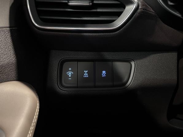 Hyundai Santa Fe IV с пробегом 2019 года, цена 2 800 000 рублей, 104630 км, внедорожник, Автокод Объявления